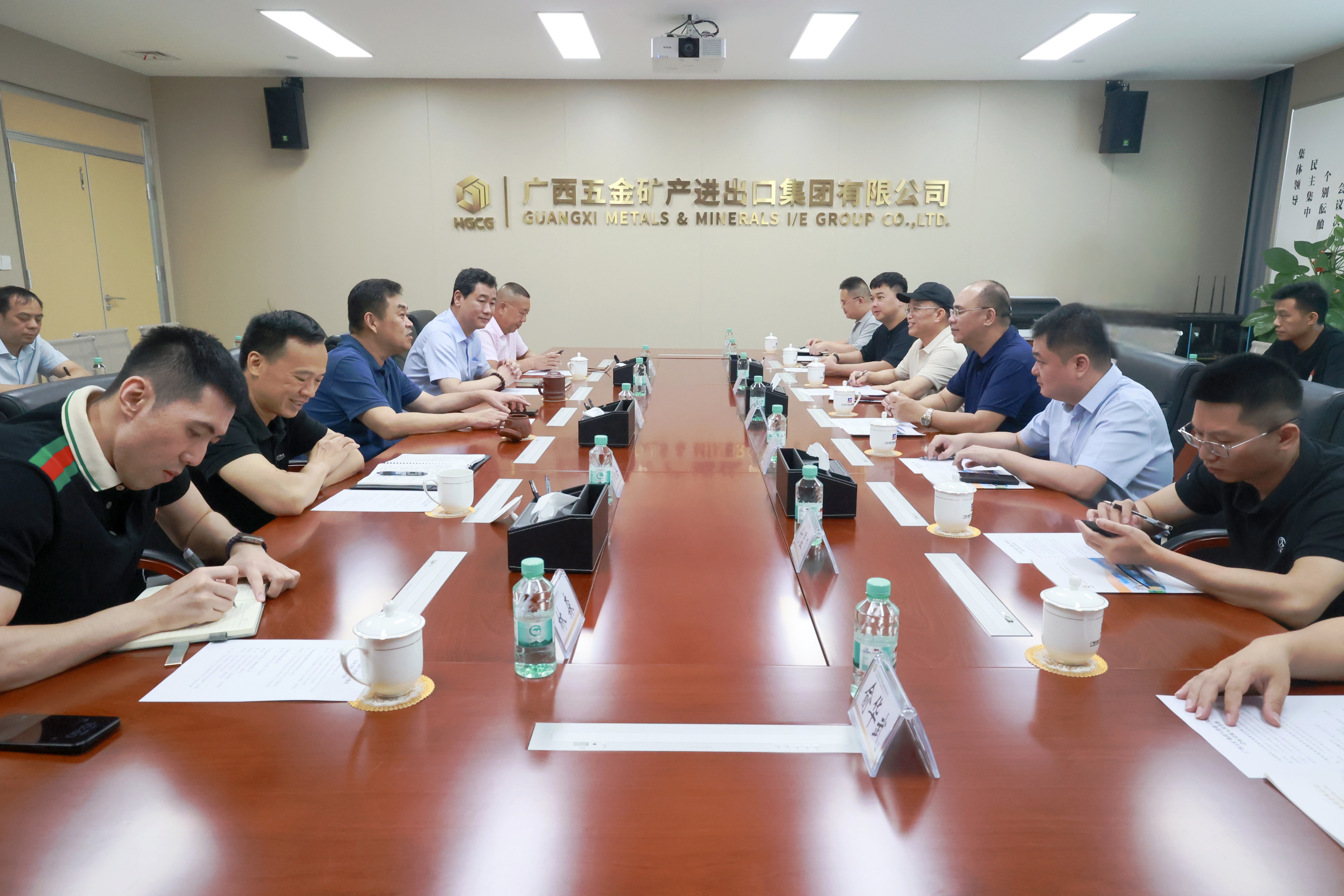 五礦動(dòng)態(tài) | 探索綜合能源合作新模式！曹津津會(huì)見(jiàn)貴港工投集團(tuán)隆永恒一行